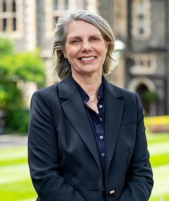 Jo Anne Riley1 